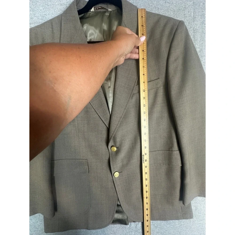 Stafford Blazer 44R Gray Brown Beige Worsted‎ Wool Gold Button Sport Coat Crest